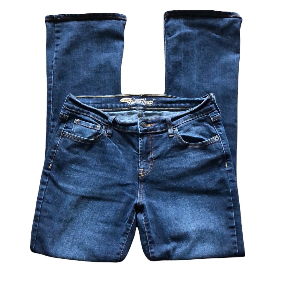 Old Navy Sweetheart Darker Wash Bootcut Jean Size 6
